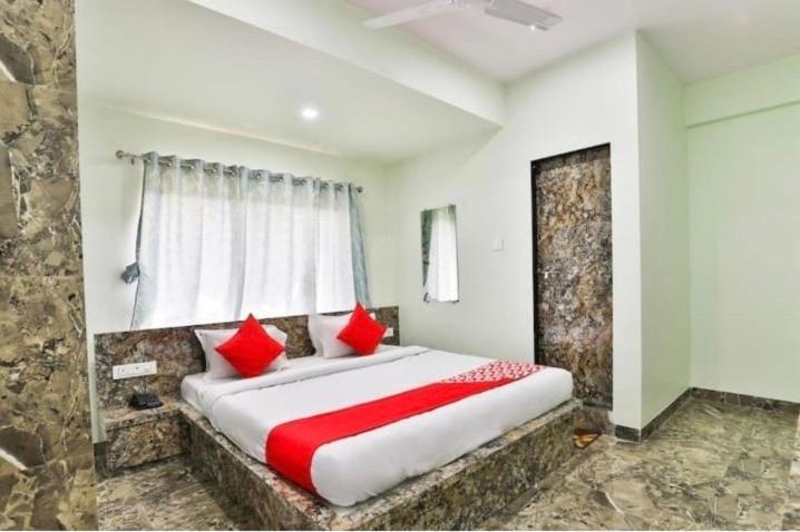 Hotel Silver Resort Daman Exterior foto